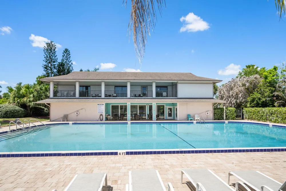 1336 Shoreline Circle Sebastian, FL 32958