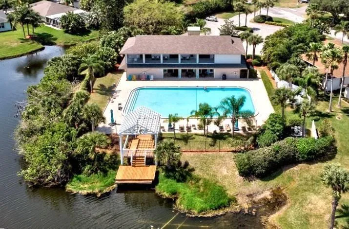 1336 Shoreline Circle Sebastian, FL 32958