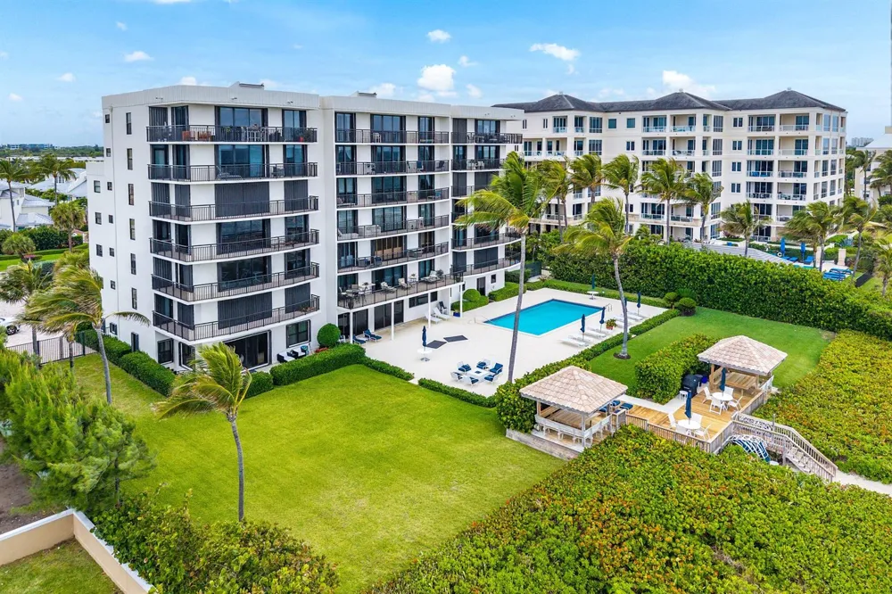 3951 Ocean Boulevard #101 Gulf Stream, FL 33483