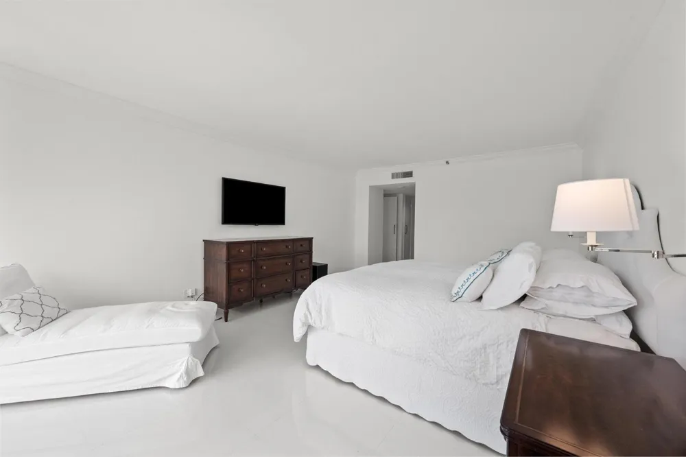 2580 S Ocean Boulevard #1a1 Palm Beach, FL 33480