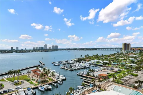 220 Lake Shore Drive #1207