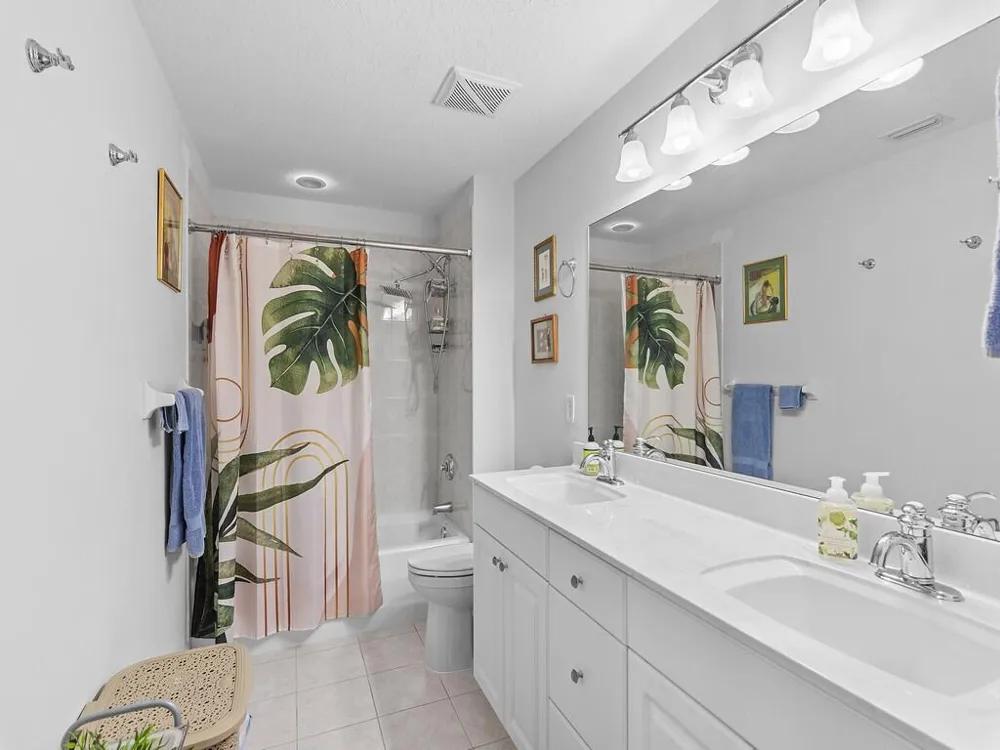 1643 Baseline Lane Vero Beach, FL 32967