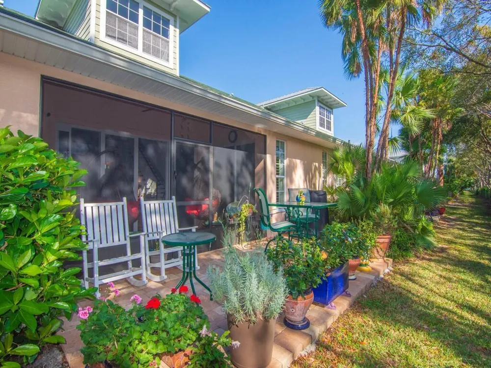 1643 Baseline Lane Vero Beach, FL 32967