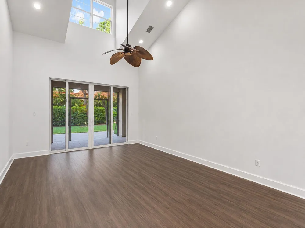 1643 Baseline Lane Vero Beach, FL 32967