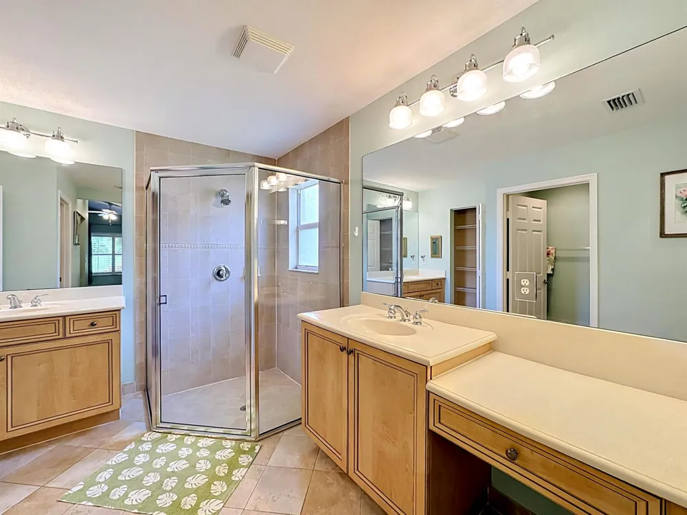 2045 Grey Falcon Circle SW Vero Beach, FL 32962