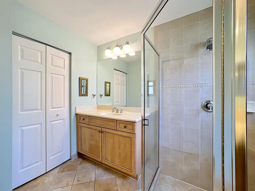 2045 Grey Falcon Circle SW Vero Beach, FL 32962