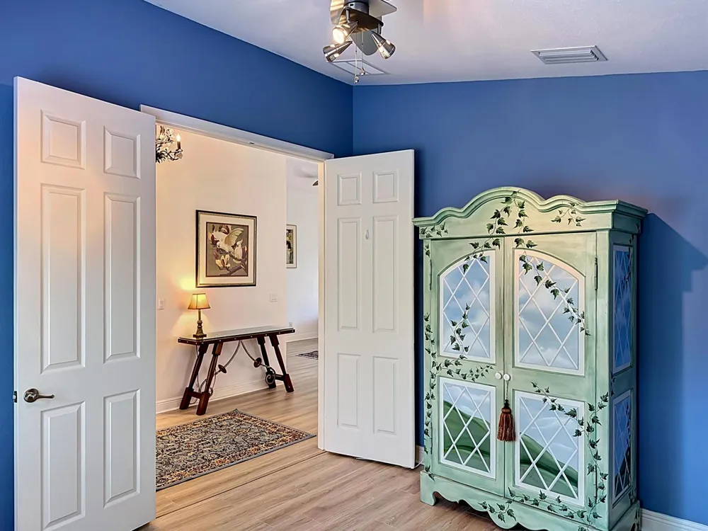 2045 Grey Falcon Circle SW Vero Beach, FL 32962