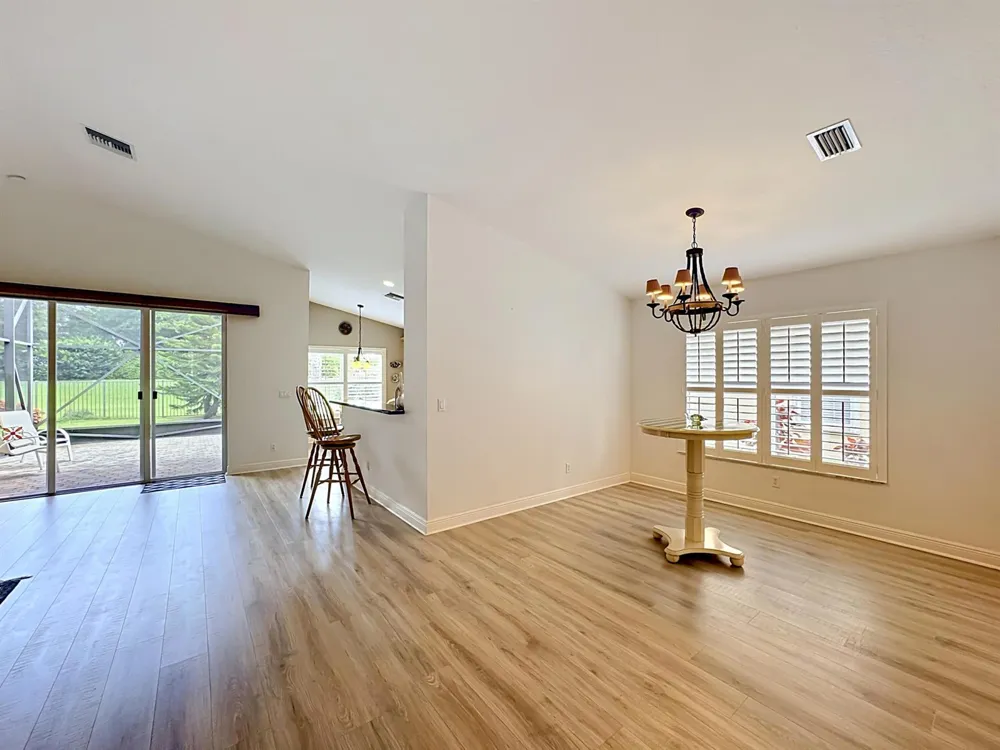 2045 Grey Falcon Circle SW Vero Beach, FL 32962