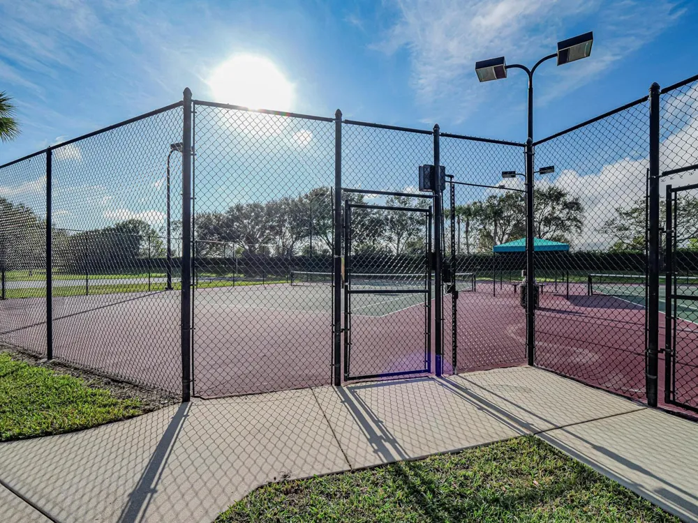 2045 Grey Falcon Circle SW Vero Beach, FL 32962