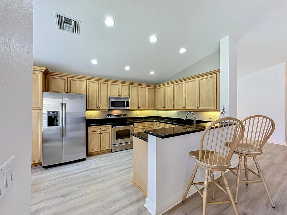 2045 Grey Falcon Circle SW Vero Beach, FL 32962