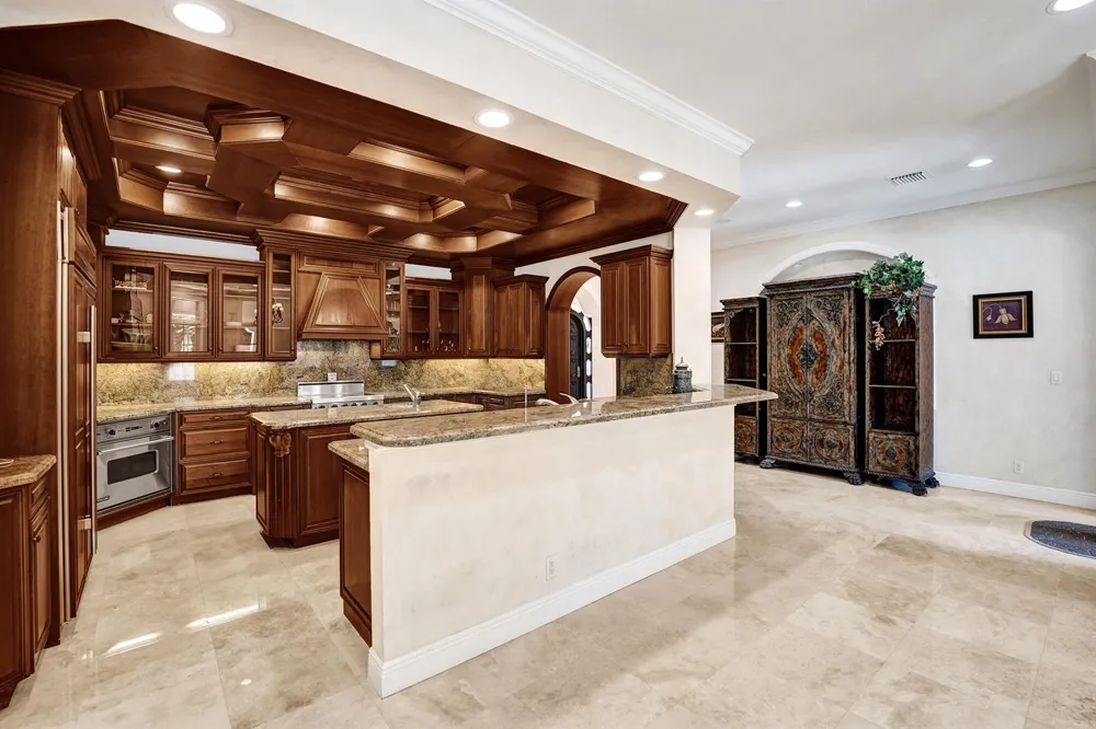 1212 E Lake Drive Fort Lauderdale, FL 33316