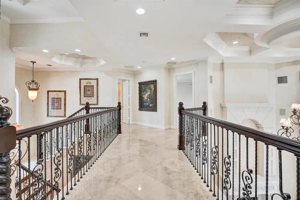 1212 E Lake Drive Fort Lauderdale, FL 33316