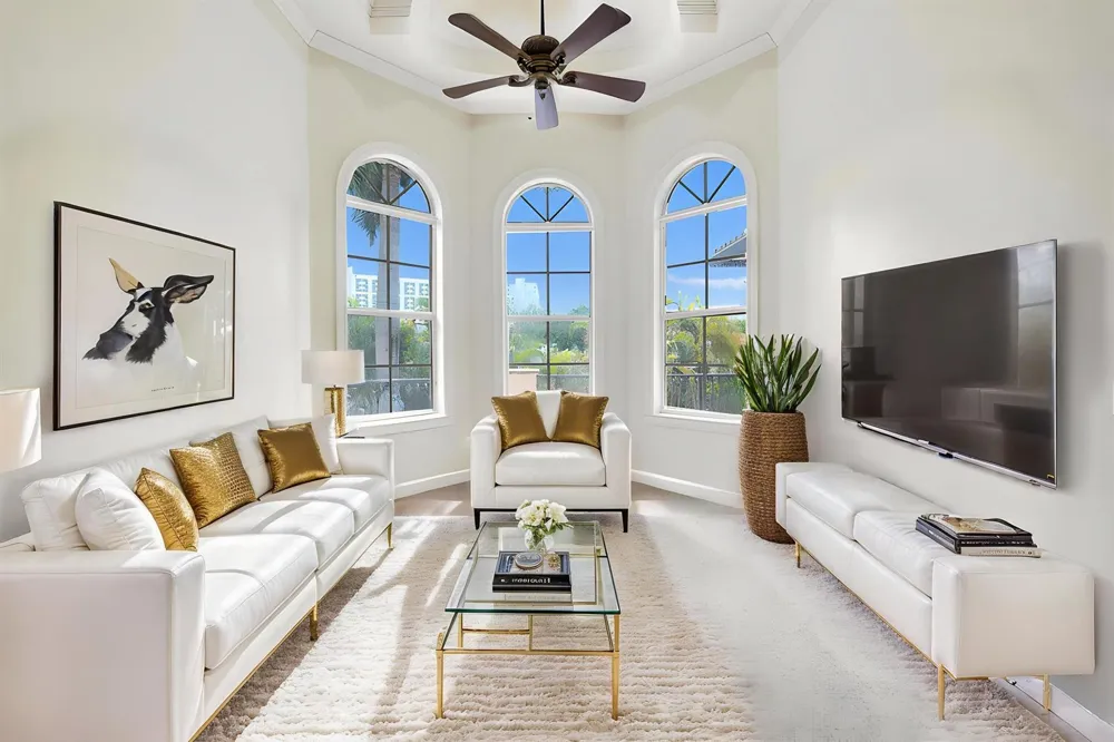 1212 E Lake Drive Fort Lauderdale, FL 33316