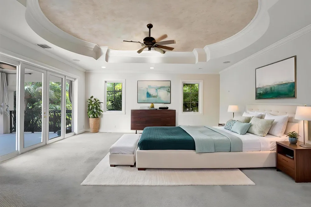 1212 E Lake Drive Fort Lauderdale, FL 33316