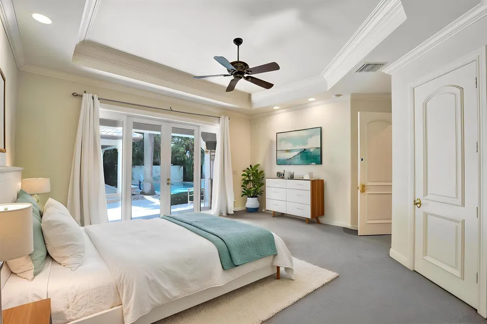 1212 E Lake Drive Fort Lauderdale, FL 33316