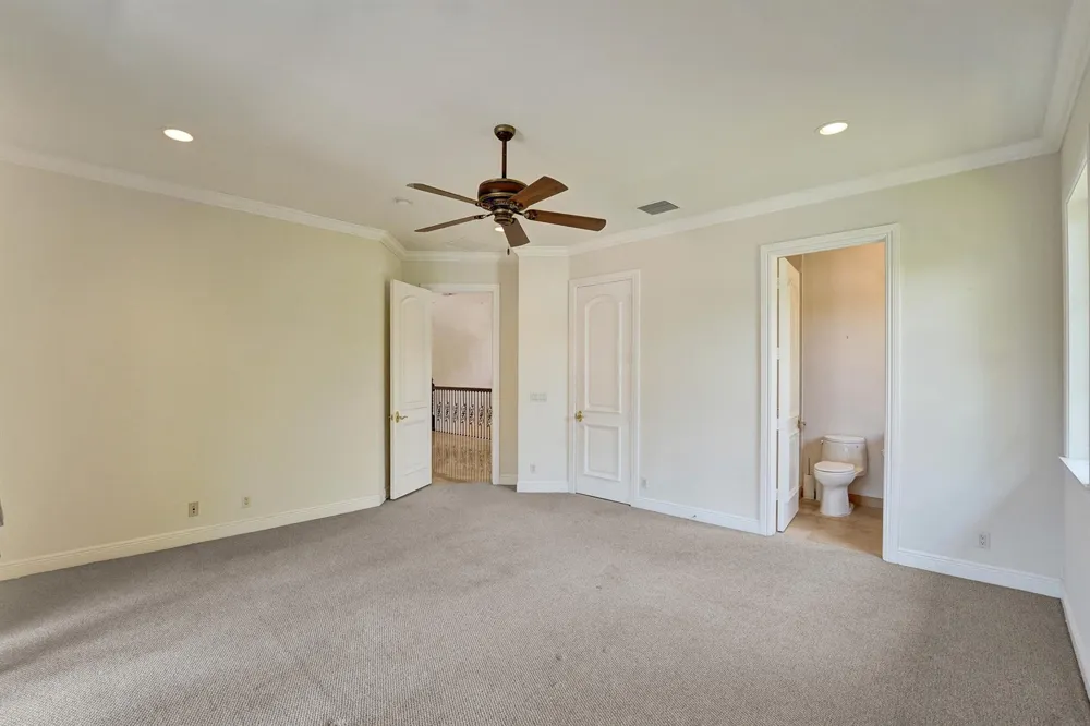 1212 E Lake Drive Fort Lauderdale, FL 33316