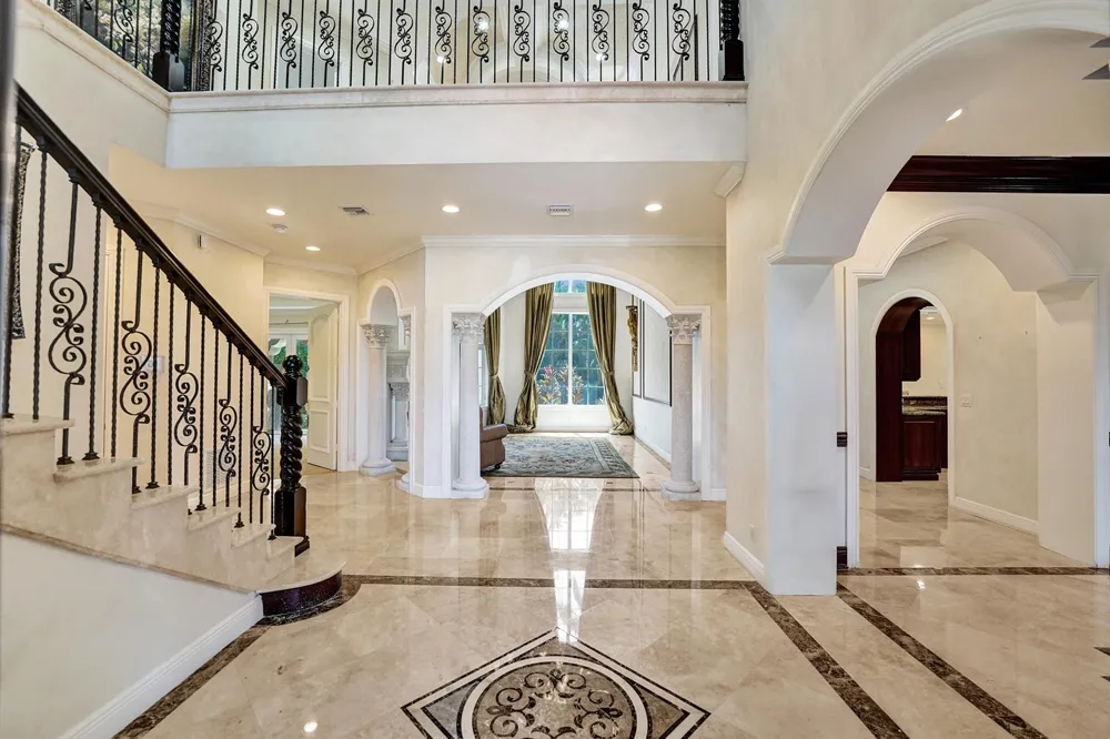 1212 E Lake Drive Fort Lauderdale, FL 33316