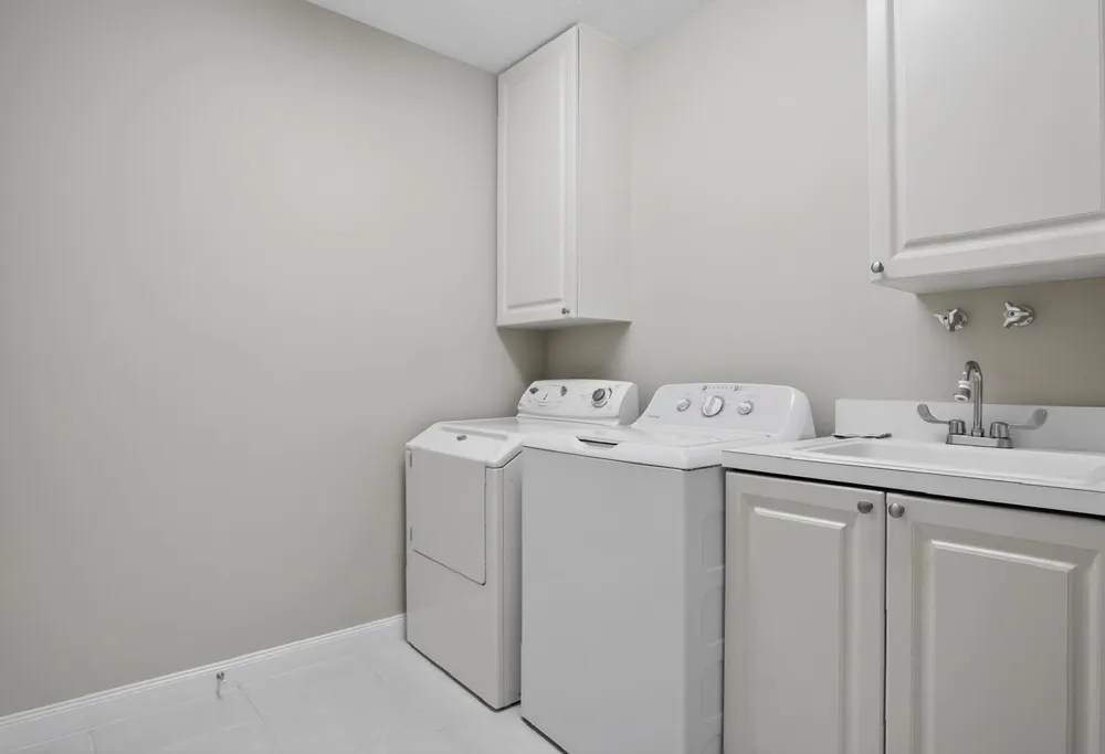 37 E Harbour Isle Dr Drive E #106 Fort Pierce, FL 34949