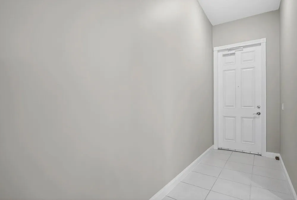 37 E Harbour Isle Dr Drive E #106 Fort Pierce, FL 34949