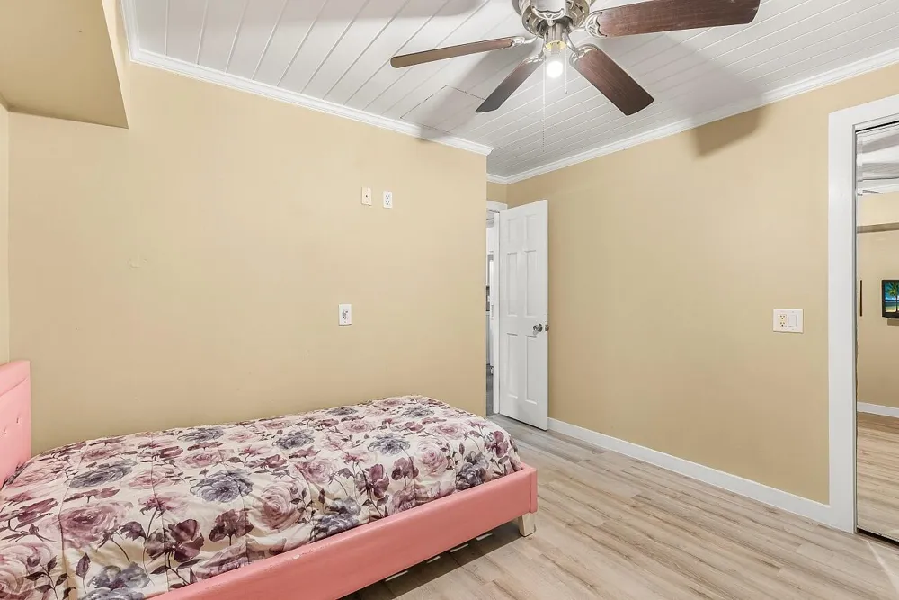 266 20th Avenue Vero Beach, FL 32962
