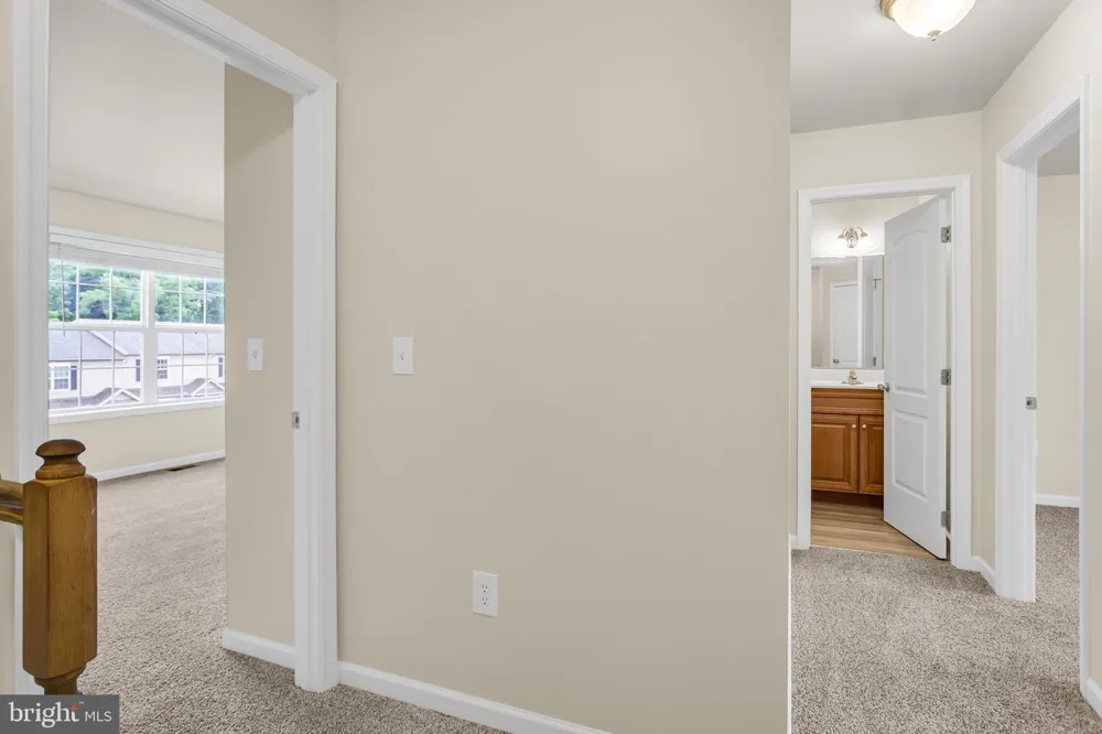 856 GREGS DRIVE Harrisburg, PA 17111