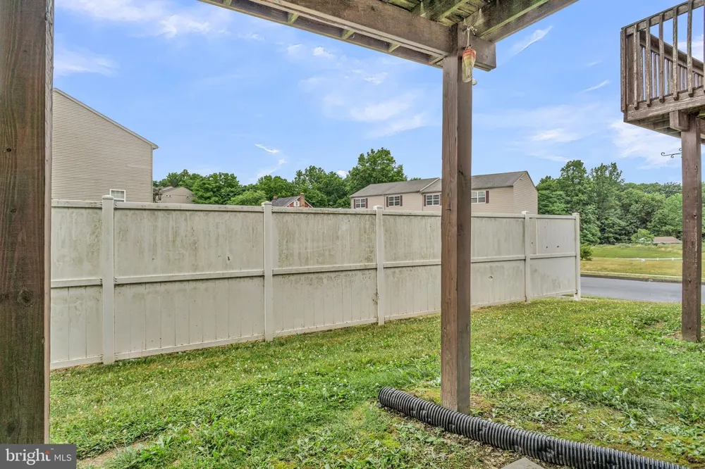 856 GREGS DRIVE Harrisburg, PA 17111