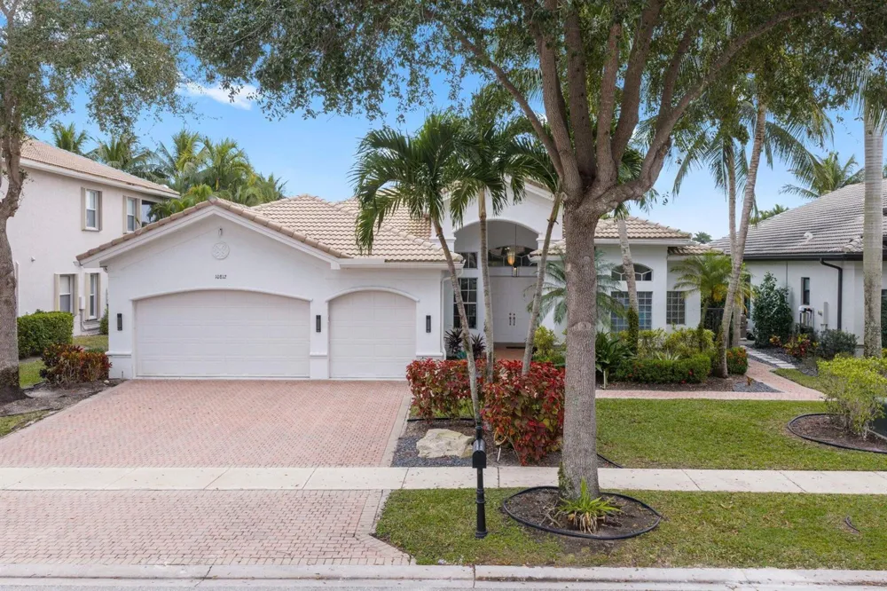 10812 Castle Oak Drive Boynton Beach, FL 33473
