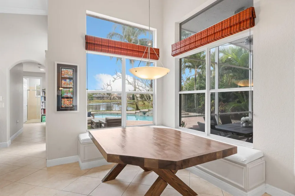 10812 Castle Oak Drive Boynton Beach, FL 33473