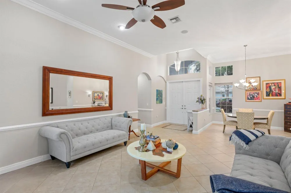 10812 Castle Oak Drive Boynton Beach, FL 33473