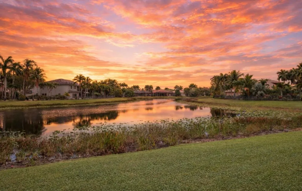 10812 Castle Oak Drive Boynton Beach, FL 33473
