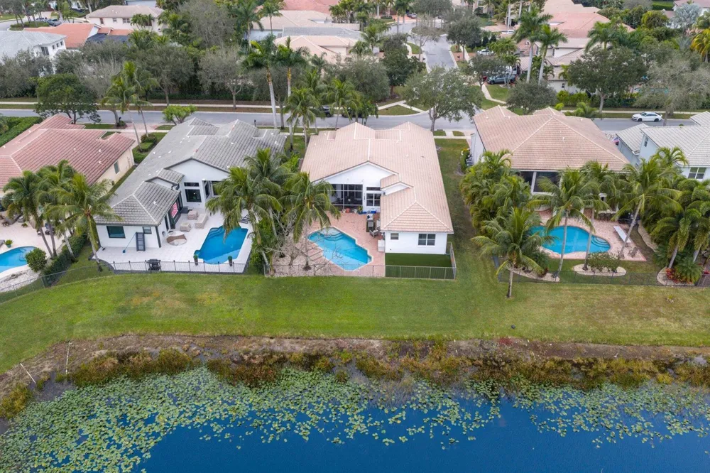 10812 Castle Oak Drive Boynton Beach, FL 33473