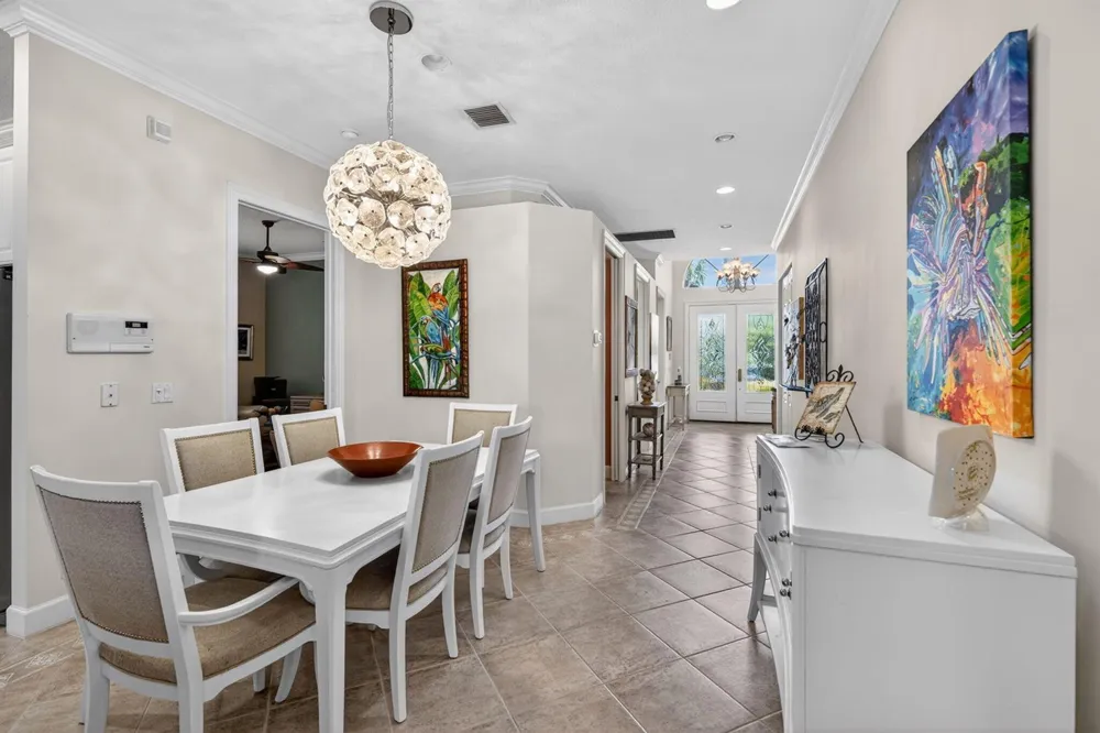 7982 SE Hempstead Circle Hobe Sound, FL 33455