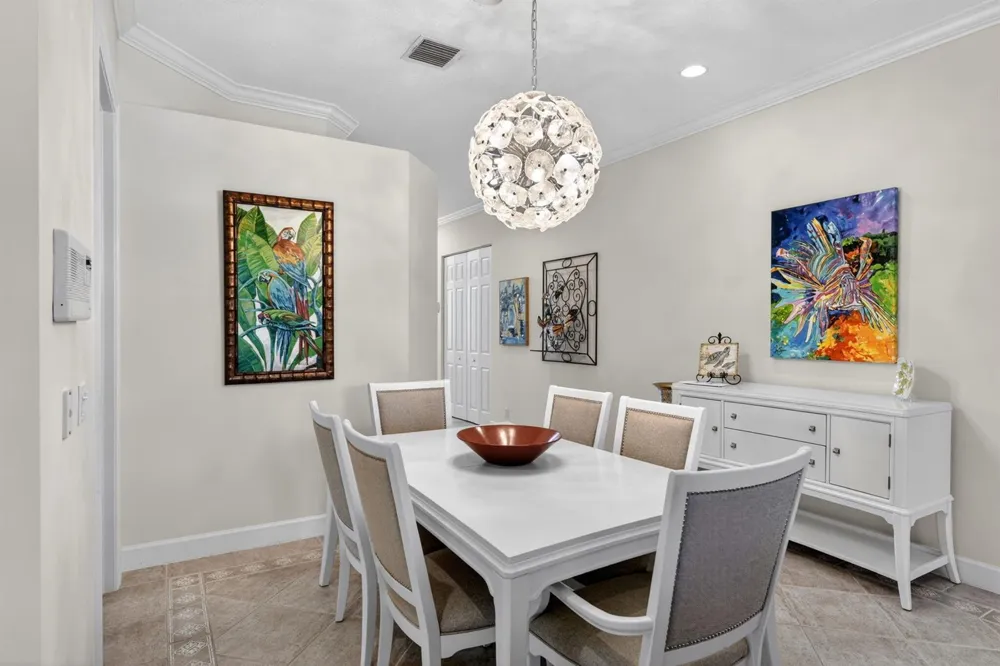 7982 SE Hempstead Circle Hobe Sound, FL 33455