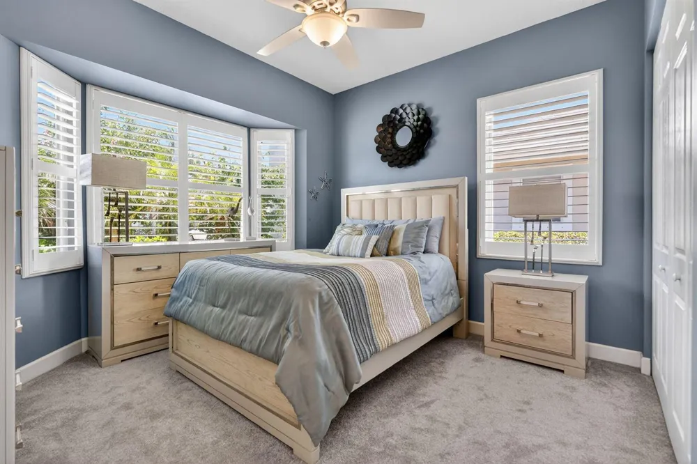 7982 SE Hempstead Circle Hobe Sound, FL 33455