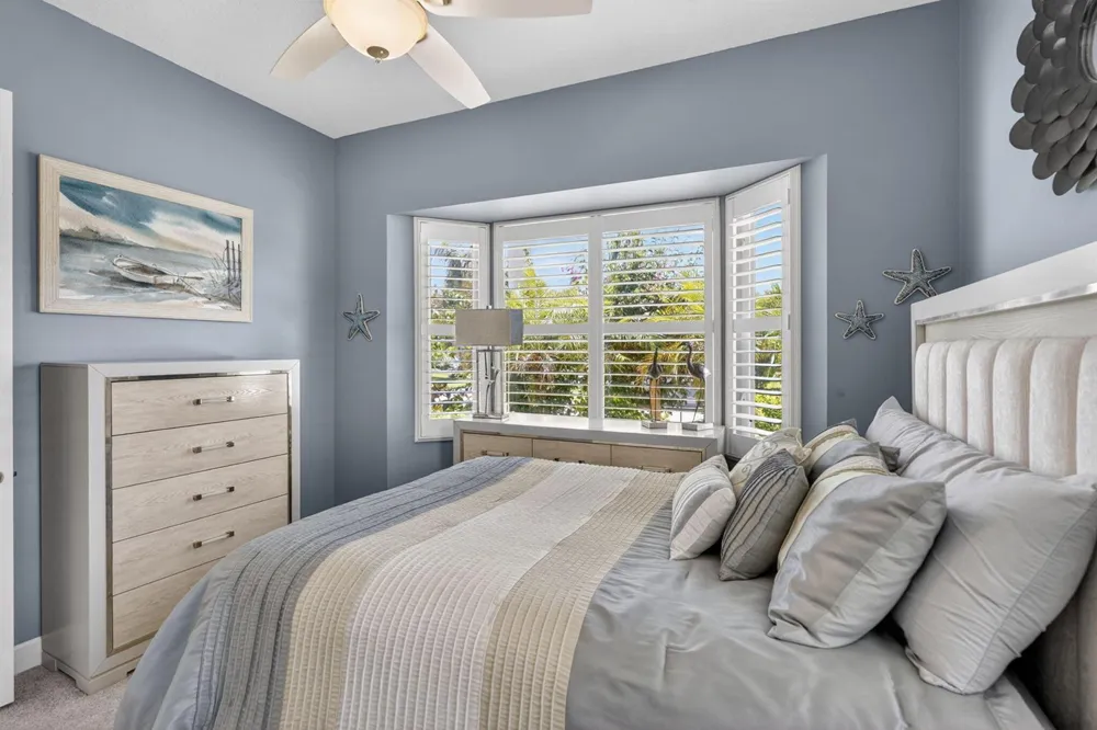7982 SE Hempstead Circle Hobe Sound, FL 33455