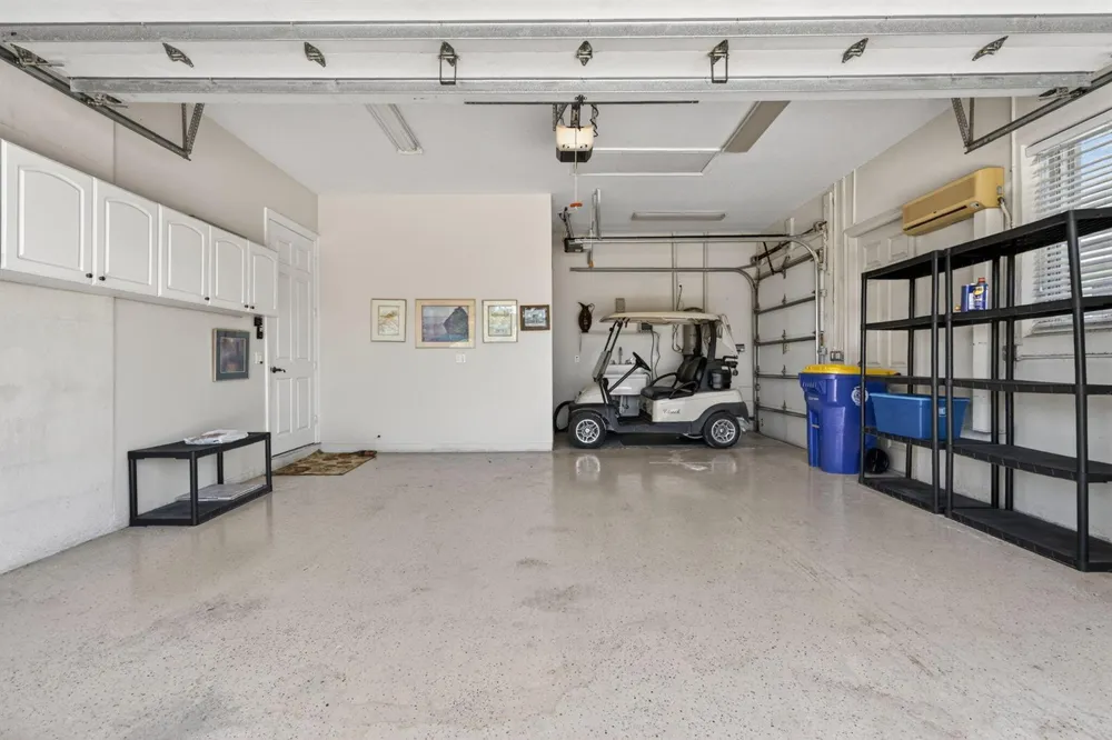 7982 SE Hempstead Circle Hobe Sound, FL 33455