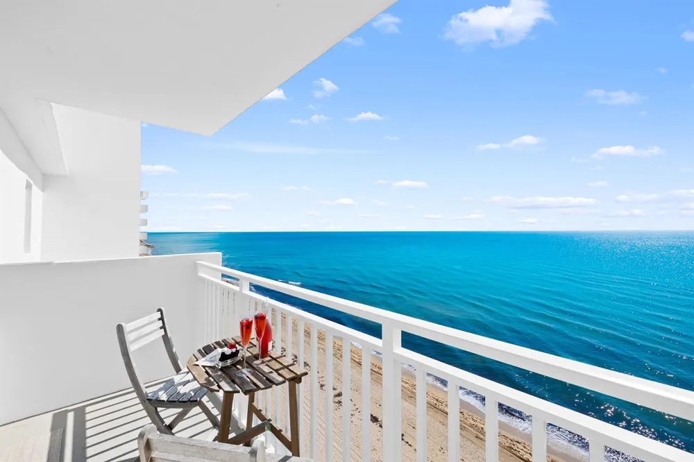 4511 S Ocean Boulevard #807 Highland Beach, FL 33487