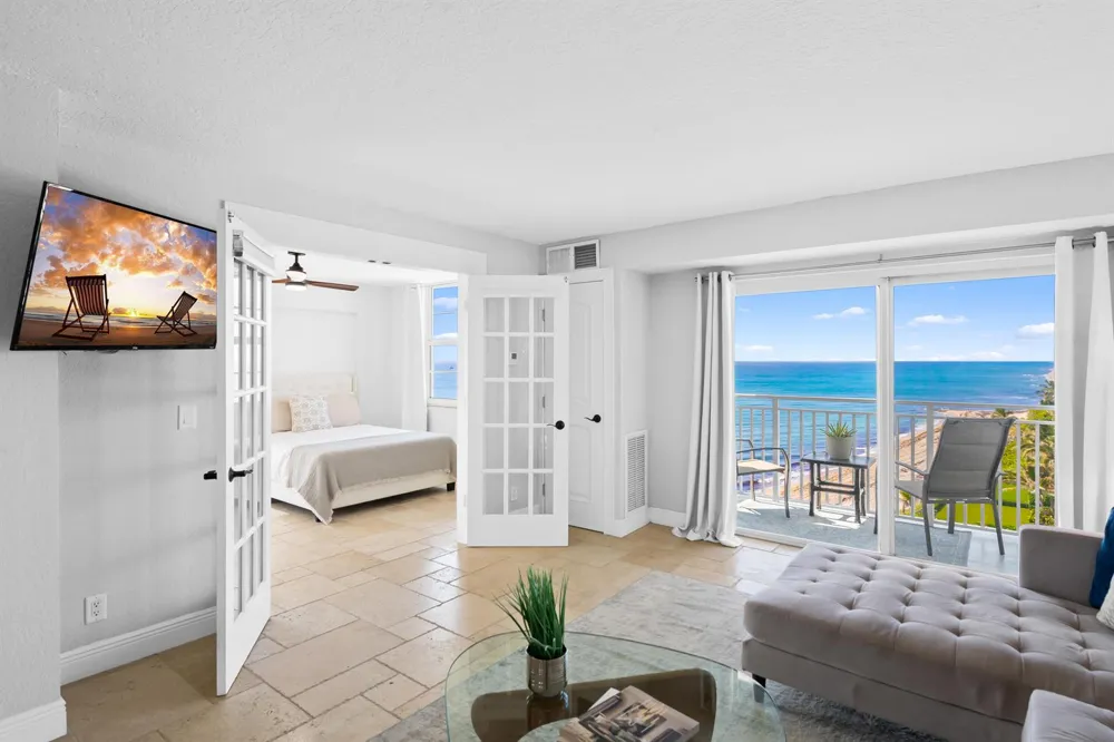 4511 S Ocean Boulevard #807 Highland Beach, FL 33487