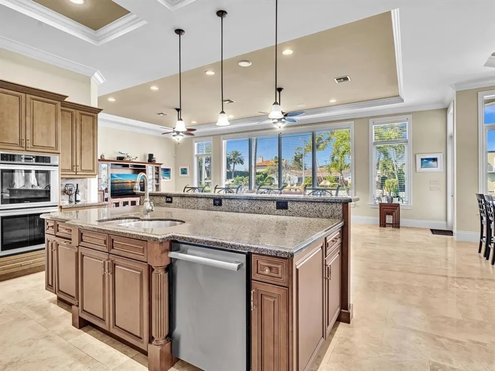 4431 NE 24th Avenue Lighthouse Point, FL 33064