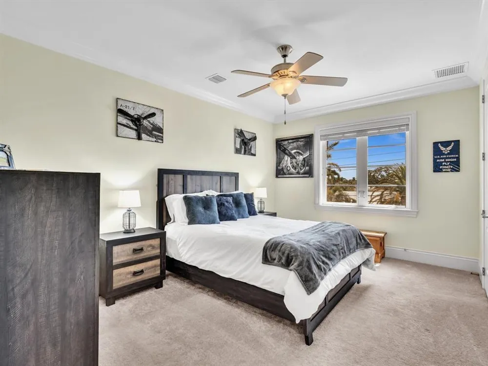 4431 NE 24th Avenue Lighthouse Point, FL 33064