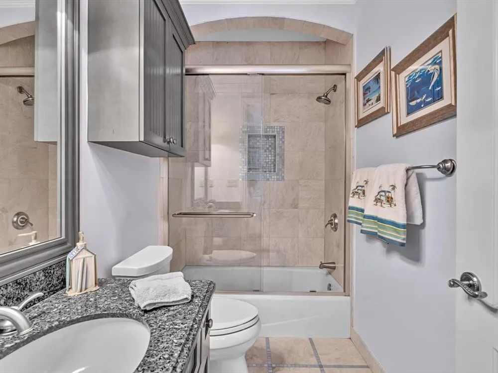 4431 NE 24th Avenue Lighthouse Point, FL 33064
