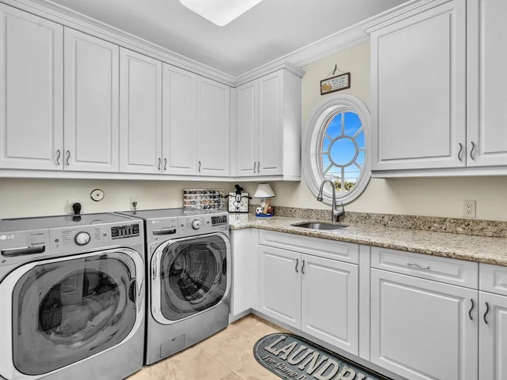 4431 NE 24th Avenue Lighthouse Point, FL 33064