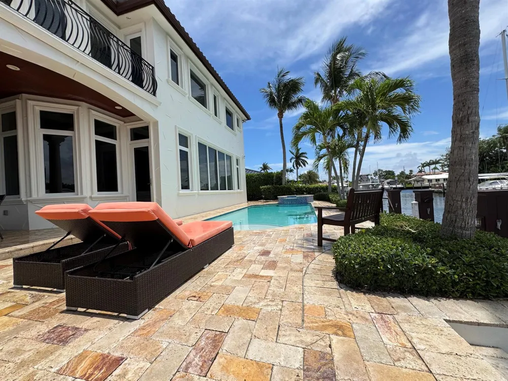 4431 NE 24th Avenue Lighthouse Point, FL 33064