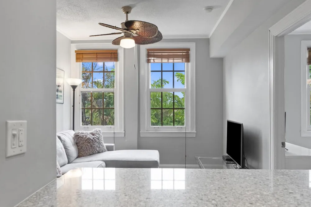 235 Sunrise Avenue #3232 Palm Beach, FL 33480