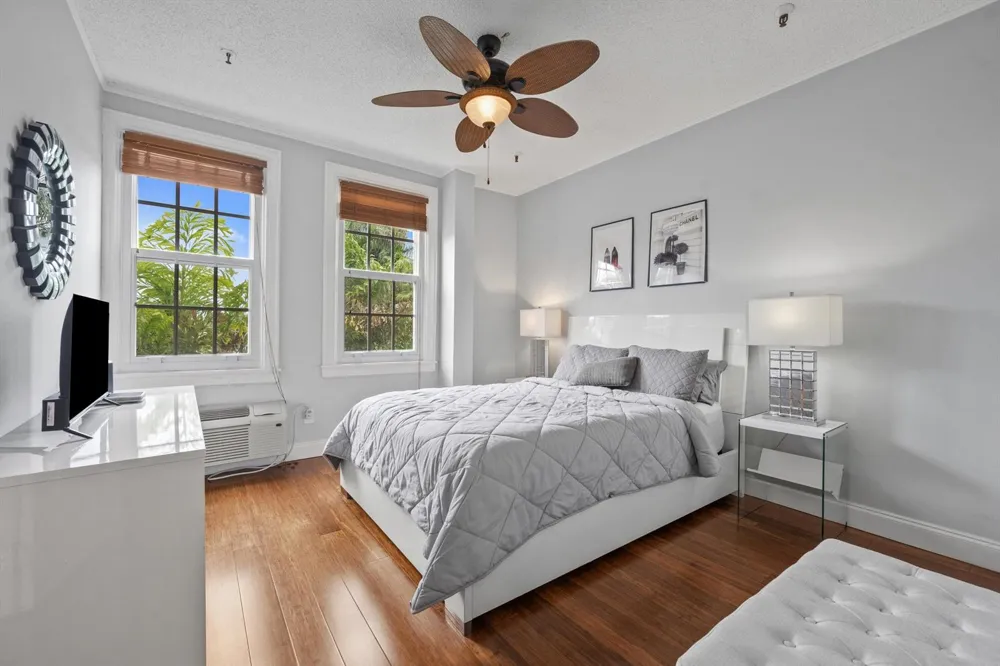 235 Sunrise Avenue #3232 Palm Beach, FL 33480