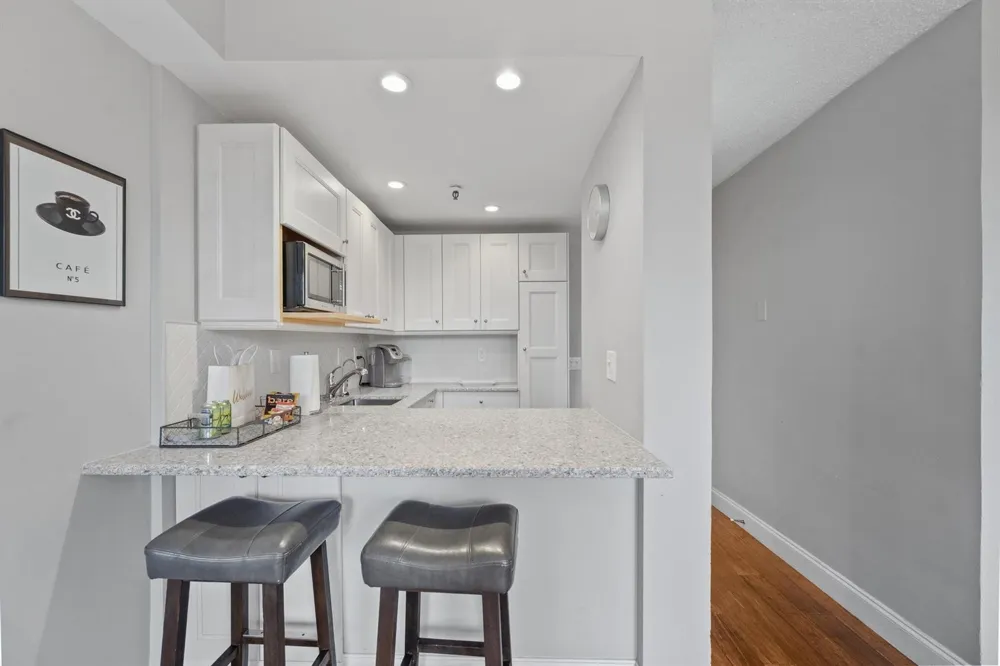 235 Sunrise Avenue #3232 Palm Beach, FL 33480