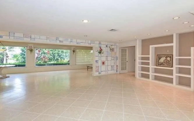 437 French Royale Circle Atlantis, FL 33462