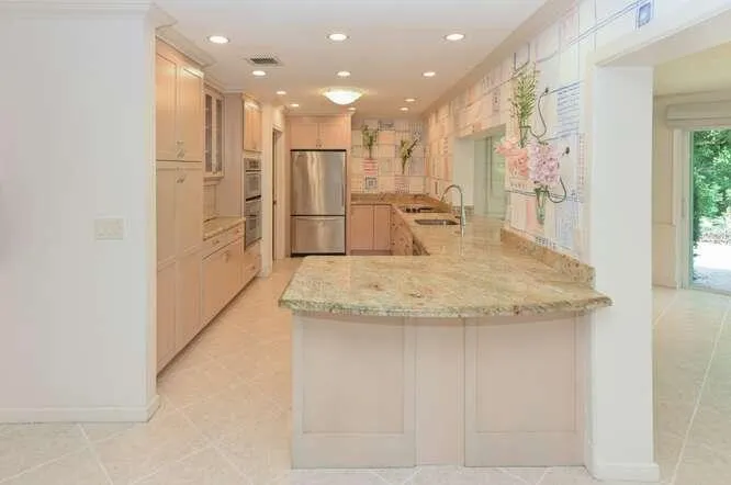 437 French Royale Circle Atlantis, FL 33462