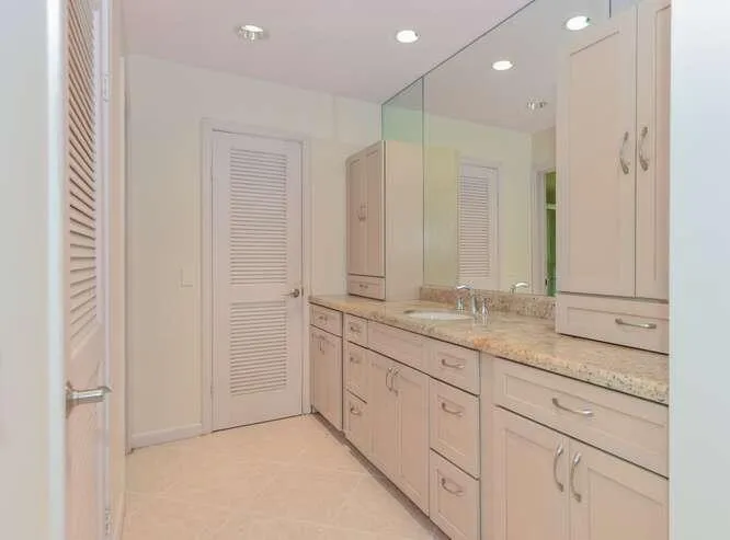 437 French Royale Circle Atlantis, FL 33462