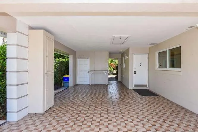 437 French Royale Circle Atlantis, FL 33462